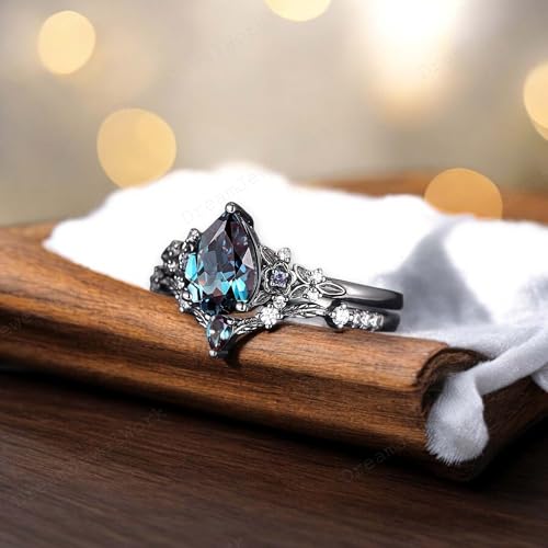 Gothic Black Gold Pear Shape Alexandrite Engagement Ring Set 925 Sterling silver Diamond Wedding Ring Set Unique Rhodium Black Gold Anniversay Jewelry For Bridal Gift4