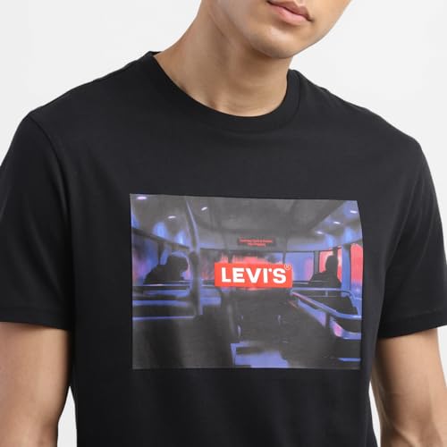 Image of Levi's Men's Graphic Regular Fit T-Shirt
