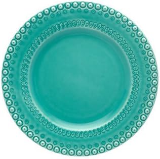 white embossed dinnerware