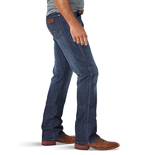 Image of Wrangler Men's Retro Slim Fit Straight Leg Jean