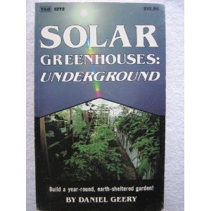 Paperback Solar Greenhouses Underground Book