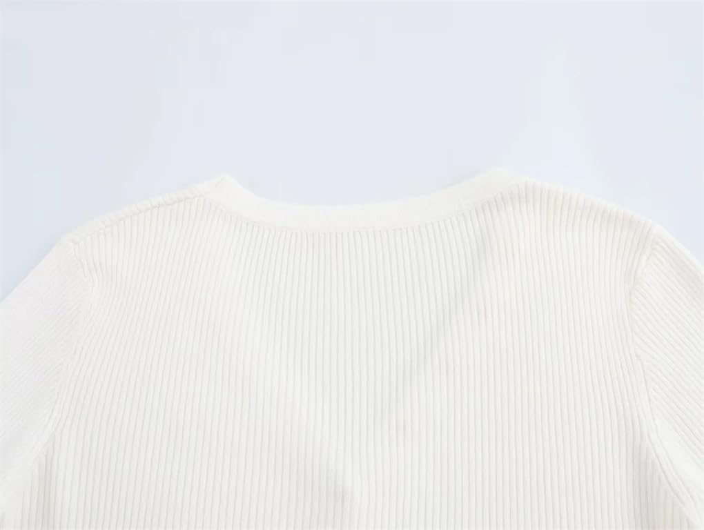 Women's Button-Down Slim-Fit V-Neck Top