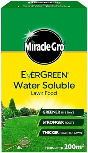 Miracle Gro Evergreen Water Soluble Lawn Food -With Thank you sticker - Evergreen Water Soluble Lawn Food 1kg - For a Richer Greener Lawn