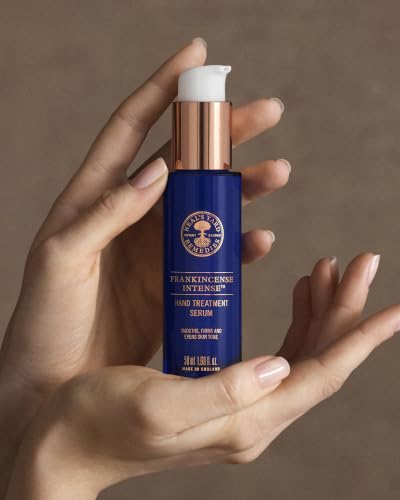 Neal's Yard Remedies Frankincense Intense Hand Treatment Serum, view 3