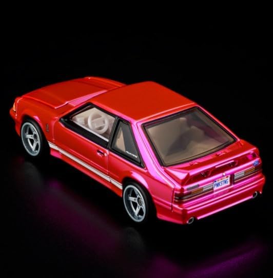 Mattel Hot Wheels RLC Exclusive Pink Edition 1993 Ford Mustang Cobra R, HWF29