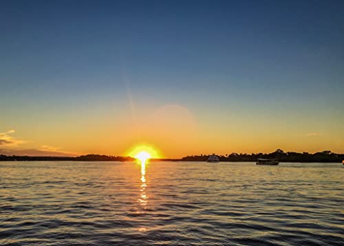 Experience The Magic Of Endless Sunsets: 10 All Occasion Premium Greeting Cards (5 X 7 Inch) Featuring Stunning Photography From Around The World By Marvin Bowser, Blank Inside With Envelopes Included - 10 Unique Designs, 1 Of Each #TOP3