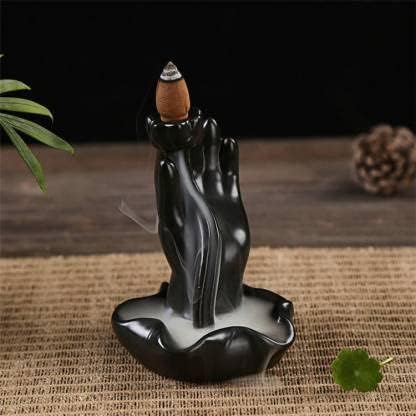 The World Decor Polyresin Decorative Smoke Backflow Cone Incense Holder with 10 Smoke Cones (Flower in Hand) Black