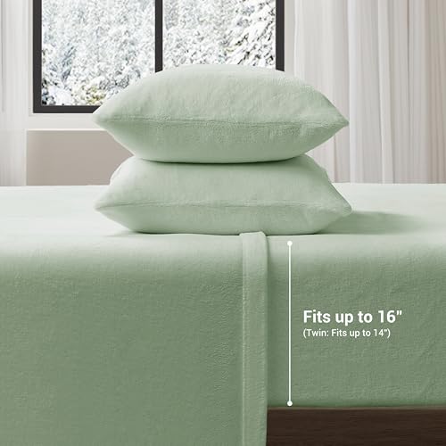 Image of True North by Sleep Philosophy Plush Sheet Set Twin, Solid Color, Warm & Soft Bedding Twin Size Sheets, Fitted Pocket Fits Up to 16 inch Mattress, Soloft, Green, 3 Piece