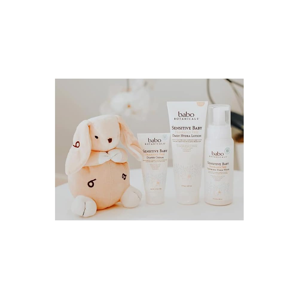 Johnson's Baby Care Essentials Gift Set, Baby Skincare Set With Body