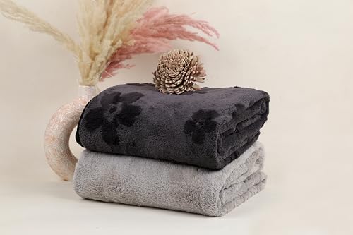 Image of HANKER Ultra Luxury Large /Full Size Plush Bath Towel | Set of 2 | Black and Gray Super, Very Soft On Skin, Luxurious Fabric, Pure Polyamide, 70x140cm, 500GSM