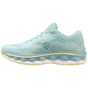 Mizuno Women’s Wave Sky 7 Running Shoe