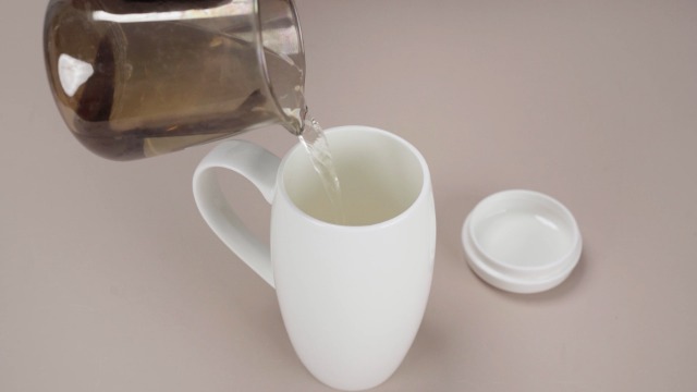 Taza de café grande Linkidea 22 oz con tapa blanca miniatura 7