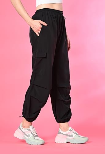 Image of FUNDAY FASHION Women's Regular Fit Mid Rise Solid Lycra Blend Trousers