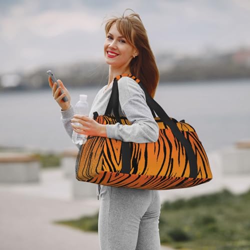 Bolsa de viaje de rayas de tigre: tu compañera impermeable para la playa y el gimnasio 7