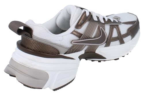 Nike V2K Run Women's Shoes (HV6416-200, Mink Brown/Summit White/College Grey)3