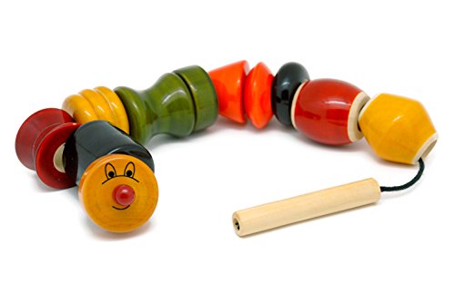 1歳でもできる紐通し 遊び方のポイントは モンテッソーリの通すお仕事 モンテッソーリの小部屋