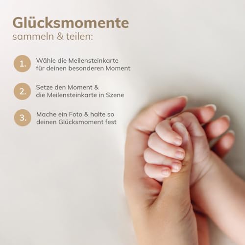 MYLILY 30 Baby Meilensteinkarten aus Holz | Meilensteinkarten Baby | Monatskarten Baby 1-12 Monate | Meilensteine Baby Holz | Baby Karten Meilensteine | Zauberhafte Erinnerungen | Geschenk für Mamas