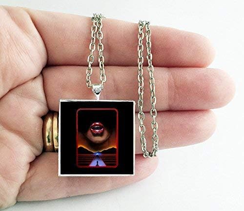 Miniatura 4 de Album Cover Art Necklace Sleeping with Sirens Gossip