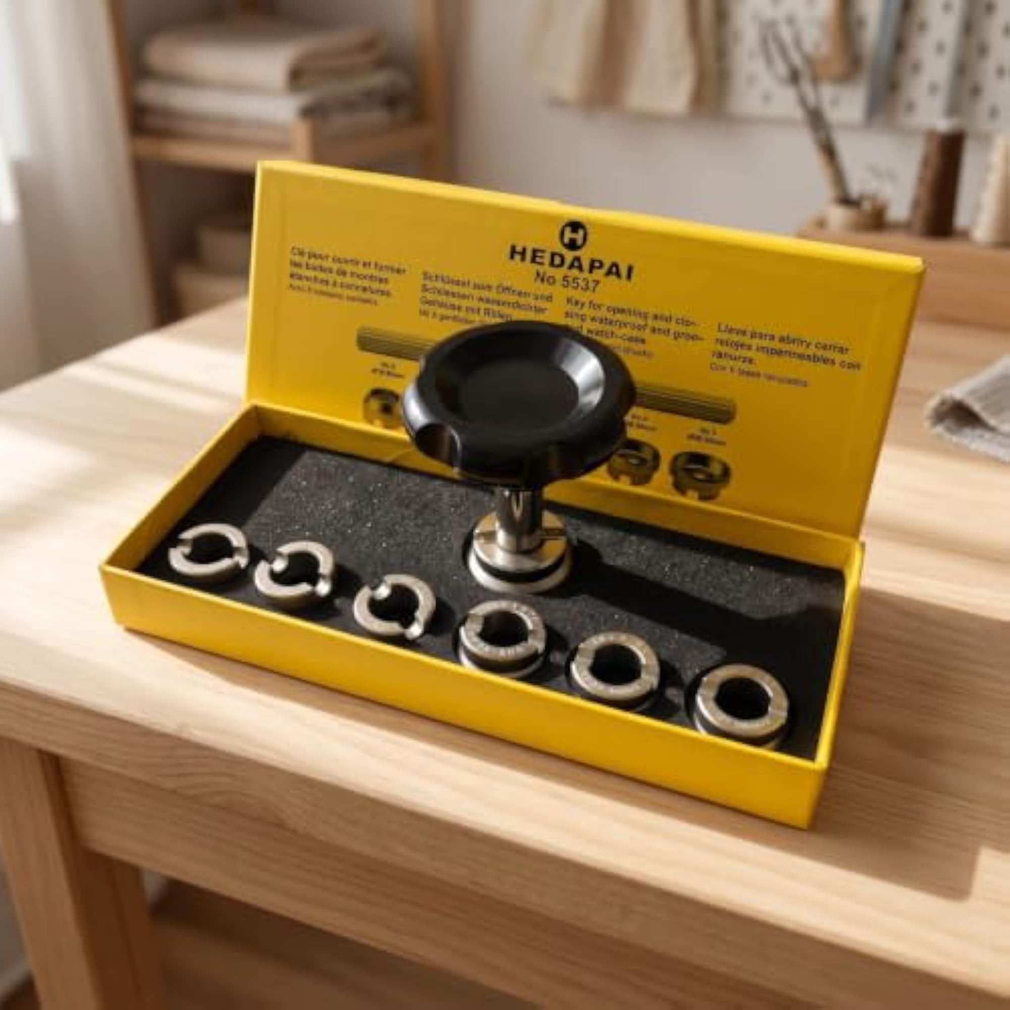Interchangeable Watch Case Opener with Chucks
