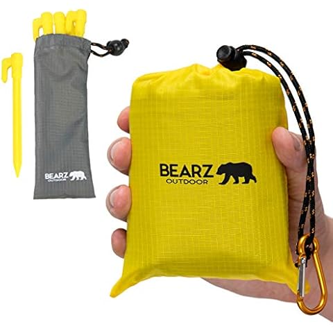 BEARZ Outdoor Pocket Blanket Beach Blanket and Stakes, Waterproof Blanket Travel Blanket Picnic Blankets Tarp, Outdoor Picnic Blanket Camping Blanket Picnic Mat, Waterproof Picnic Blanket (Yellow) Cover