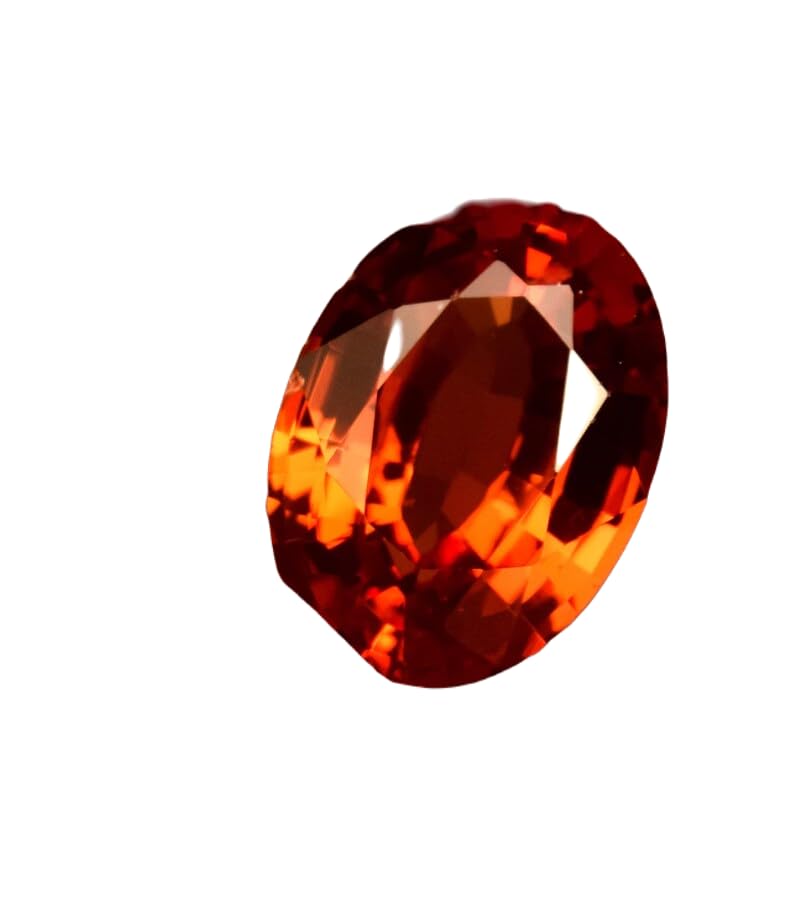 Saphir orange naturel ovale, la gemme lumineuse pour un bijou chargé d'histoire