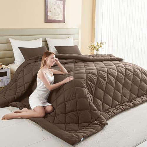 MIOTO Oversized King Down Alternative Comforter 120x128