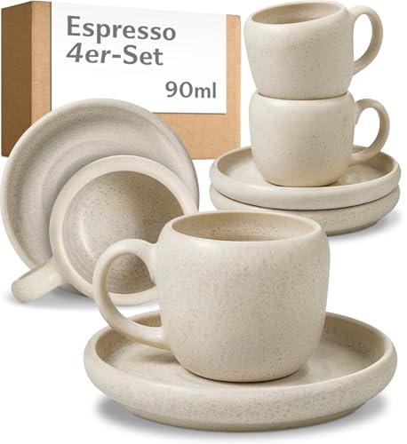 Cosumy 4er Espressotassen Set mit Untertassen Weiß – 90 ml Keramik Espresso Tassen Set – Hält lange warm dank dickwandigem Steingut – Elegante Kaffeetassen mit handglasierter Oberfläche
