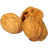 Découvrez le plaisir simple et authentique des noix entières sèches, parfaites pour une pause gourmande saine et croquante. Que ce soit pour accompagner vos salades, vos desserts ou juste grignoter, ces noix apportent une touche de nature et de douceur à votre journée. Un petit coup de pouce croustillant pour vos envies de bien-être, sans prise de tête !