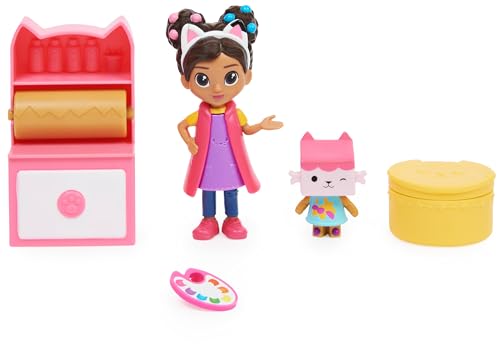 Gabby et la Maison Magique - Gabby Dollhouse - PACK 2 FIGURINES ET ACCESSOIRES - Coffret Studio d’Art - Gabby, 1 Figurine Chat Et Accessoires - Dessin Animé Jouet Gabby Chat - Jouet Enfant 3 Ans et +