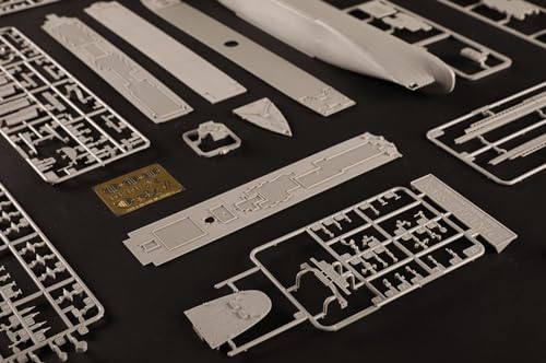 HobbyBoss 1/700 HMS Titanic