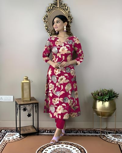Image of GoSriKi Women's Cotton Blend Printed Kurta with Pant