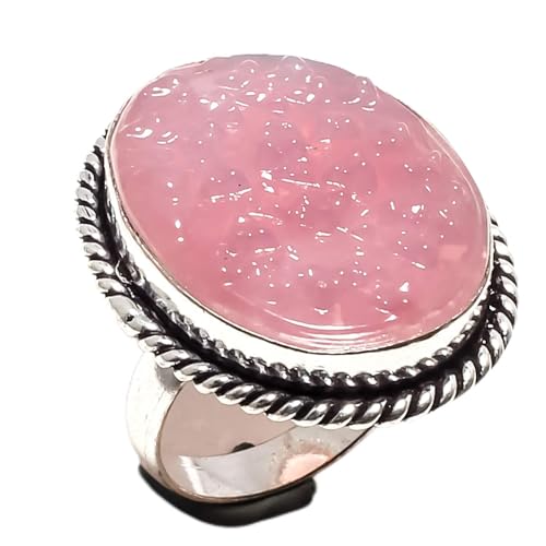 Bague en calcédoine rose et argent 925, la douceur d'une pierre sculptée à s'offrir