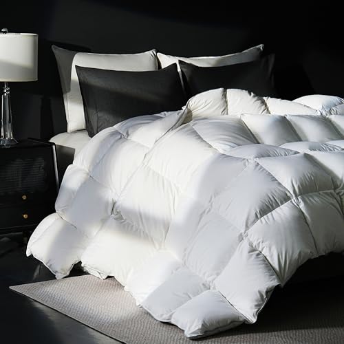 Yalamila Goose Feather Down Comforter Queen 90"x90