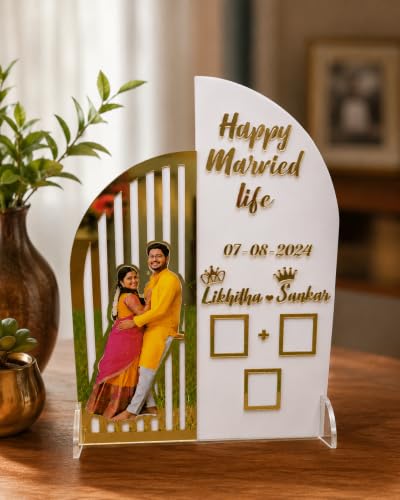 Image of Couple Thumb Gift with Photo (27.90 Cm X 20.30 Cm)| Wedding Thumb Print | Finger Print Gift| Personalized Text | Golden Metal Design (Photo Model)