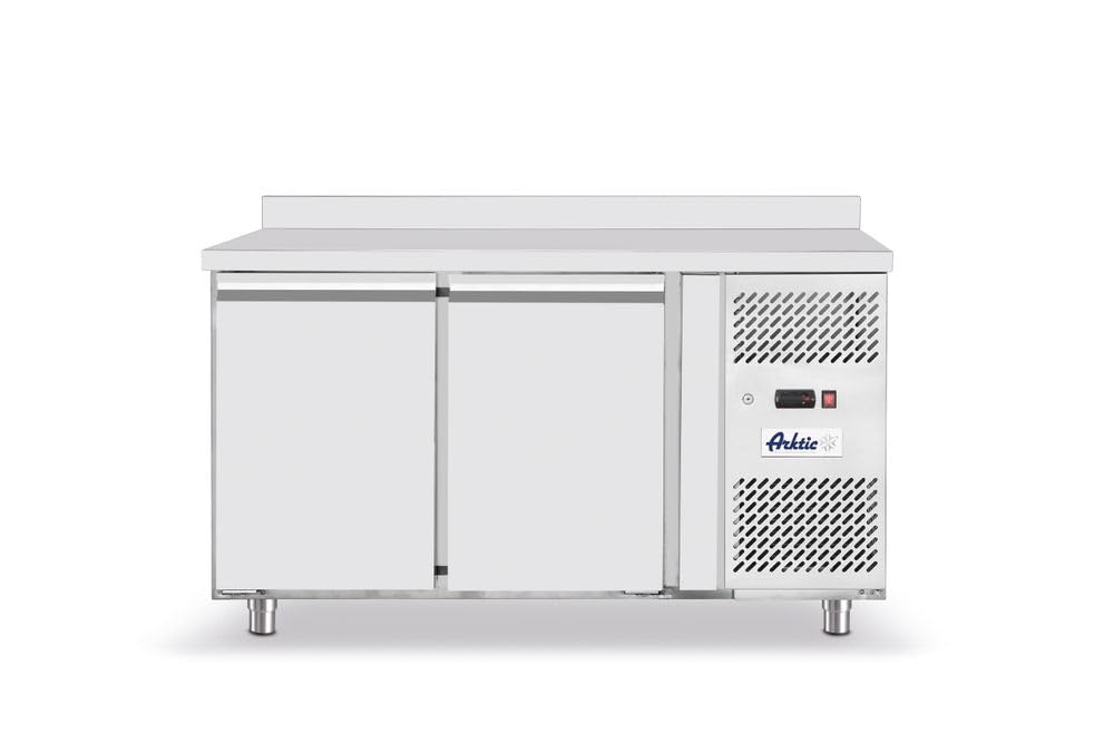 HENDI Mesa refrigerada Arktic de 2 puertas con 2 estantes ajustables para GN 1/1, -2/8°C, 280 L, descongelación automática, pantalla digital, 230V/250W, 1360x700x(H) 850 mm, acero inoxidable