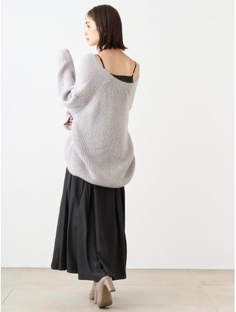 スナイデル　深Vニットセットキャミワンピース SNIDEL（スナイデル）の「深Vニットセットキャミワンピース