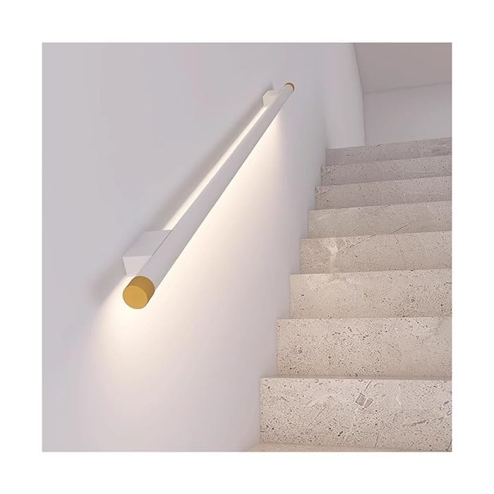 Rambarde d'escalier en bois et métal pour sublimer votre entrée