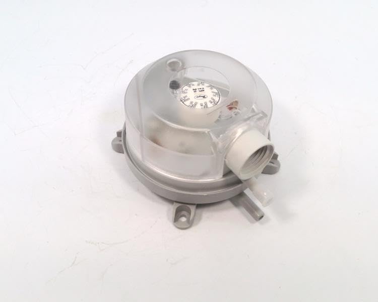 Dwyer® HVAC Differential Pressureess Switch, ADPS-05-1-N, .80 to 4.00" w.c., 1/2" NPT Connection