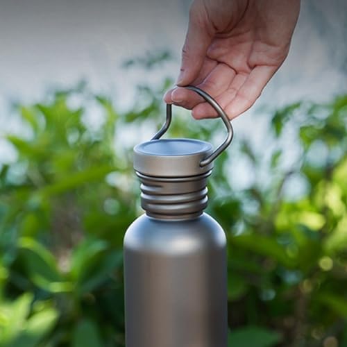 Botella de agua de titanio 750ml cantimplora ligera para turismo y camping 3