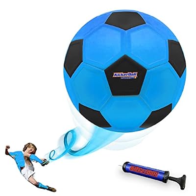 Kickerball - لعبة كرة القدم / كرة القدم المنحنية والخانقة - ركلة مثل المحترفين ، هدية رائعة للبنين والبنات - مثالية للمباراة الخارجية والداخلية أو اللعبة