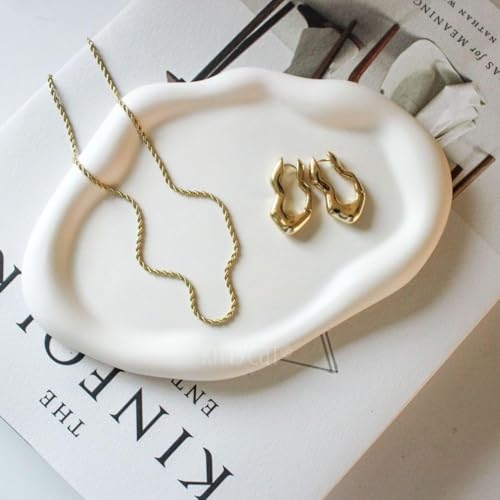 Image of Aesthetic Handcrafted White Concrete Shell Trinket Tray | Elegant Jewelry, Makeup & Table Organizer | Multipurpose Home Decor & Candle Tray | P1G7V
