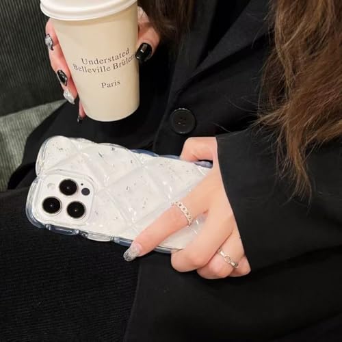 [KoduneesanX] いphone13 いphone14 兼用 ケース iPhone14 可愛い クリア ウェーブ 菱形バック立体 透明 キルティング うねうね TPU スマホケース キラキラ 菱形 アルミ箔シルバー きらきら ぷっくり 持ちやすい iPhone13 韓国 人気 おしゃれ バンパー ス （iPhone13/14，クリア）