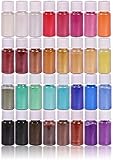 Advertencia: la mica no es inflamable y no se recomienda para velas. O solo añade un poco de pigmentos de color con purpurina. Cada pintura de Mica contiene 5 ml (aprox. 5 g).