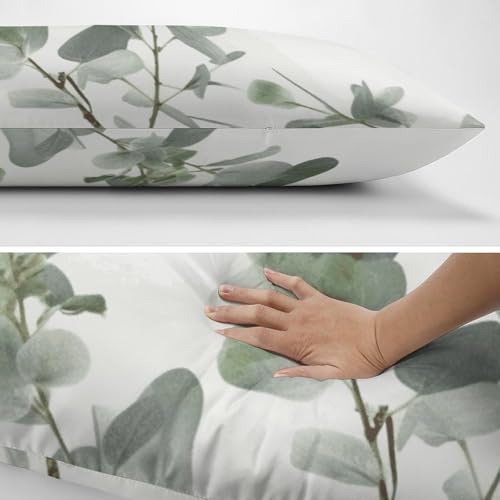 Taie d'oreiller blanche imprimée brindilles pour un sommeil doux