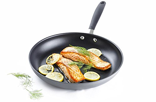 Image of OXO Good Grips Hard Anodized PFOA-Free Nonstick 8 inch and 10 inch Frying Pan Skillet set Black