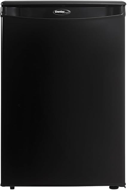 Danby 2.6 cu. ft. Compact Fridge in Black DAR026A1BDD
