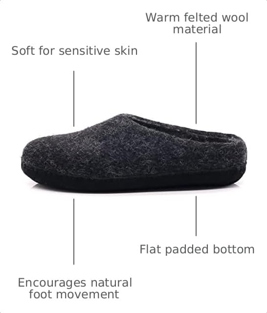 Image of Men's 'Newport' Wool House Shoe
