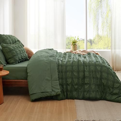 Bedsure Bed in a Bag Full - 7 Pieces Plaid Seersucker Bedding Comforter Sets, Soft Lightweight Olive Green Boho Bed Set with Comforters Full Size, Sheets, Pillowcases & Shams