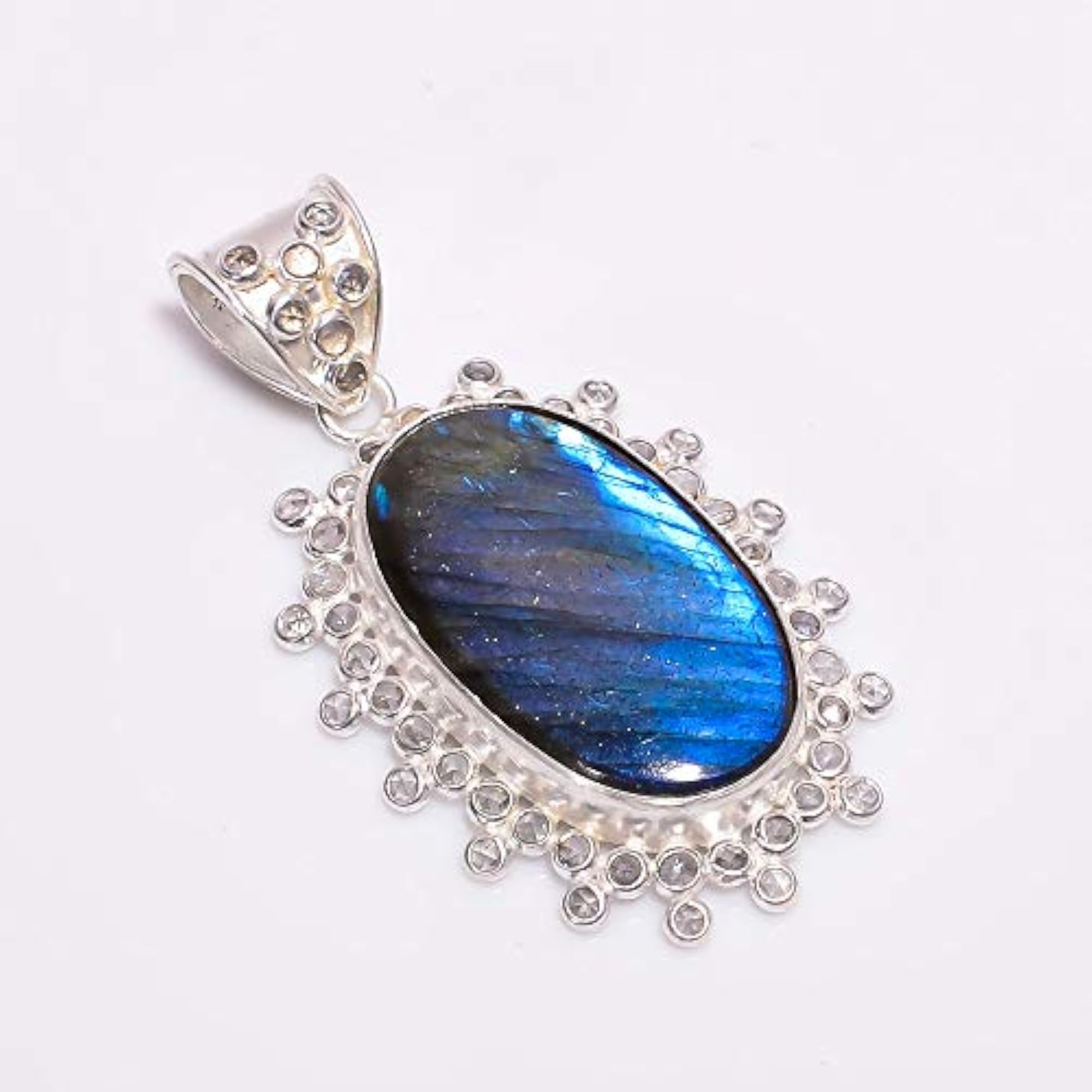 Women's Labradorite Zircon Ethnic Style Pendant