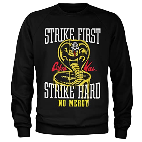 Sweat Cobra Kai Strike First noir idéal pour vos journées chill